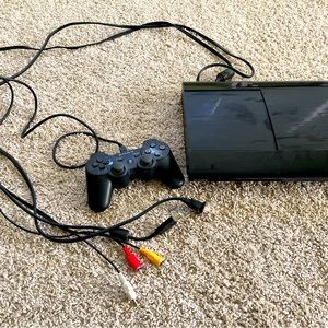 PlayStation 3 / PS3 500gb plus 1 controller, Blue Ray DVD player